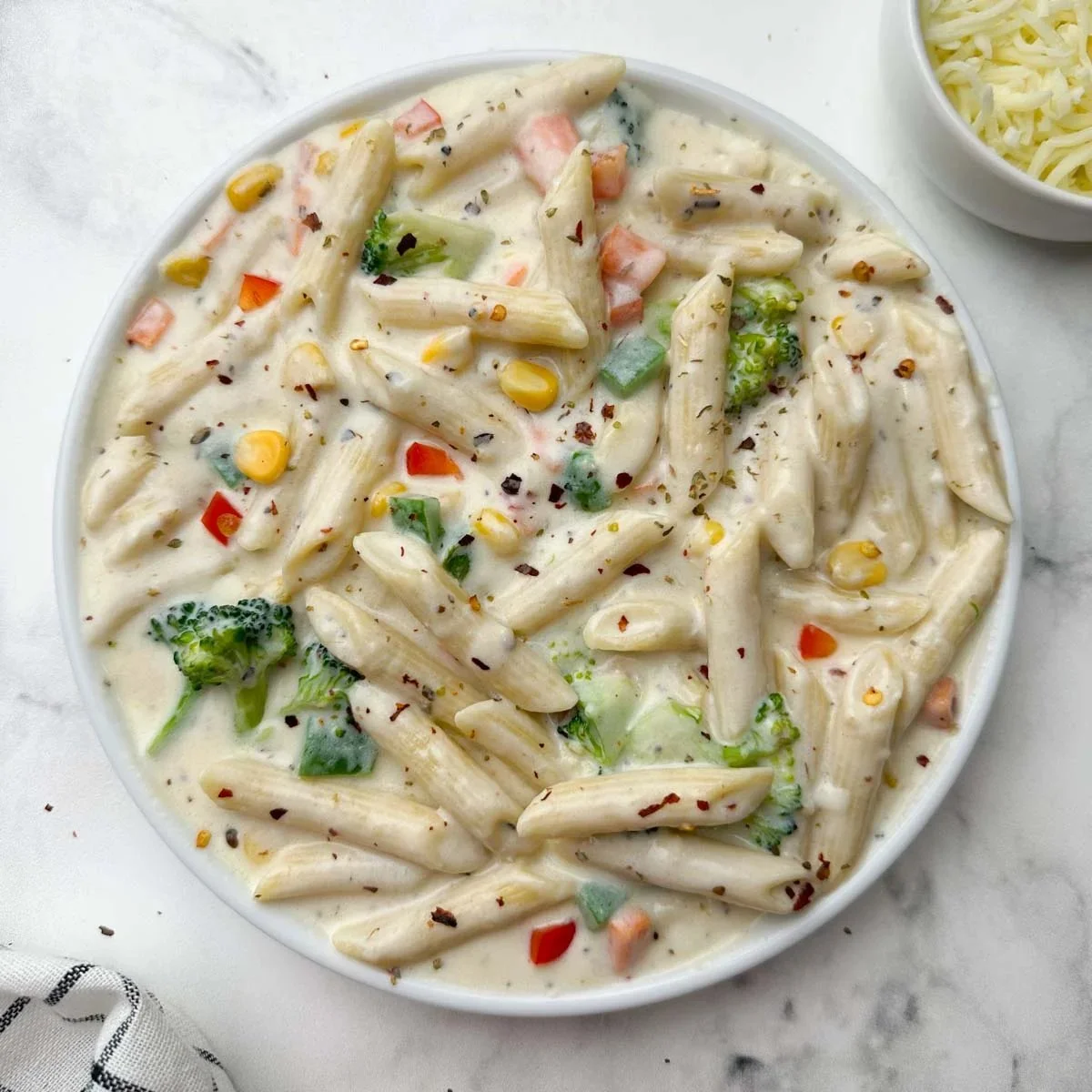 Bechamel Pasta with White Sauce