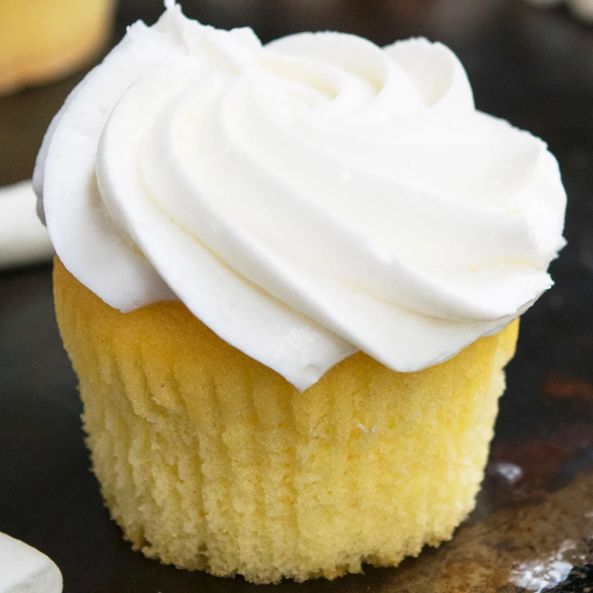 Best East Vanilla Cupcakes: Soft, Moist