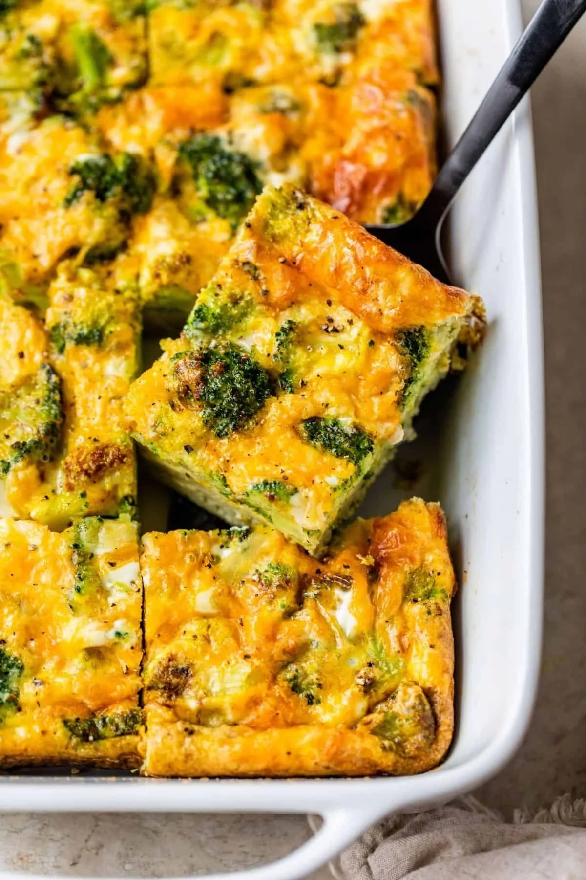 Cheesy Broccoli Egg Bake