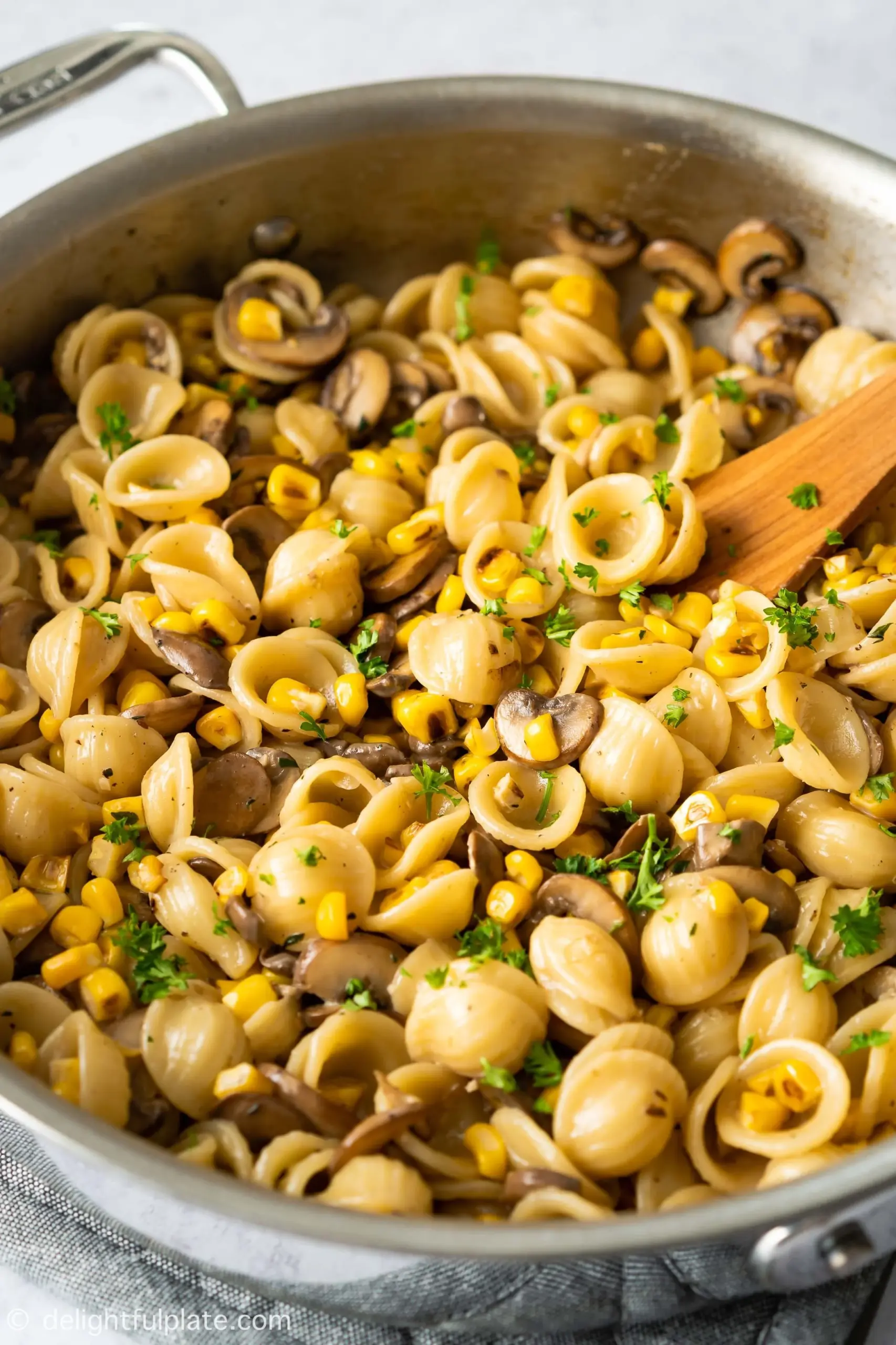 Creamy Mushroom and Sweet Corn Pasta