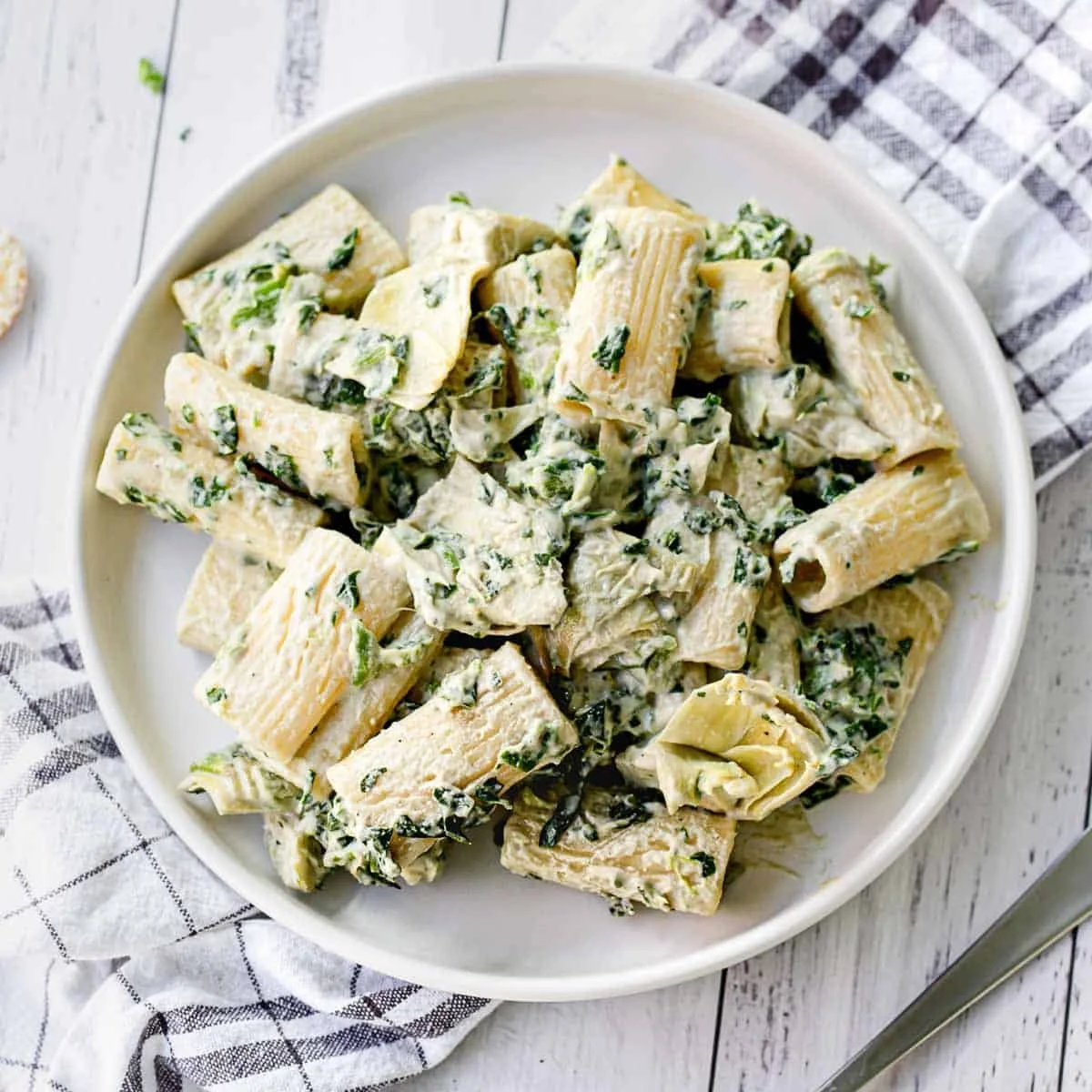 Creamy Vegan Spinach Artichoke Pasta
