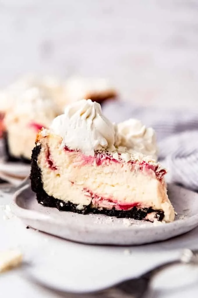 Creamy White Chocolate Raspberry Cheesecake