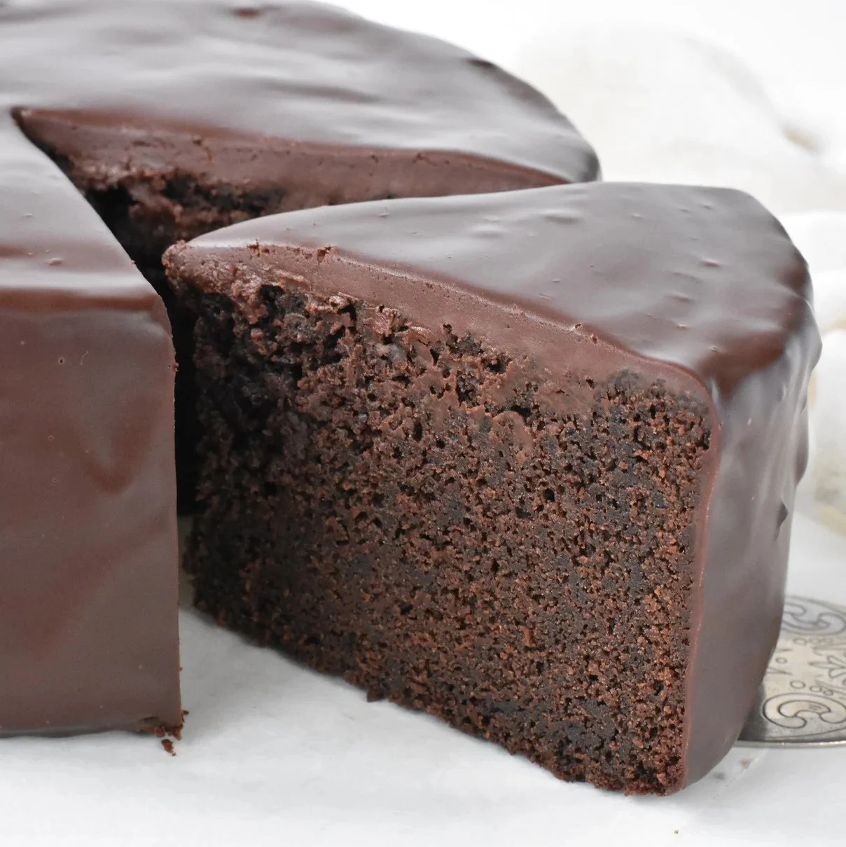 Decadent Chocolate Mud Cake