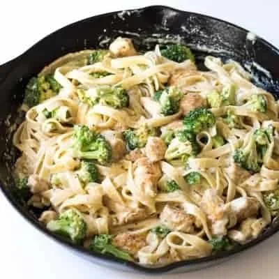 Easy Chicken Broccoli Fettuccine Alfredo
