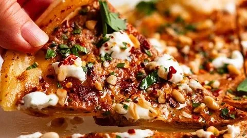 Eight Minute Lebanese Lahmacun