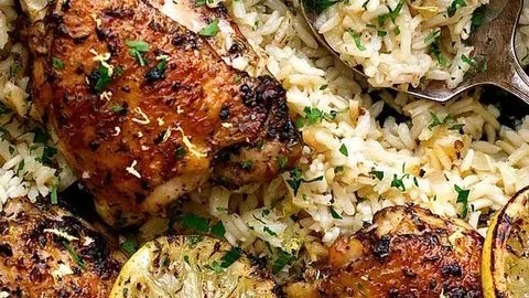One-Pot Greek Lemon Chicken Rice