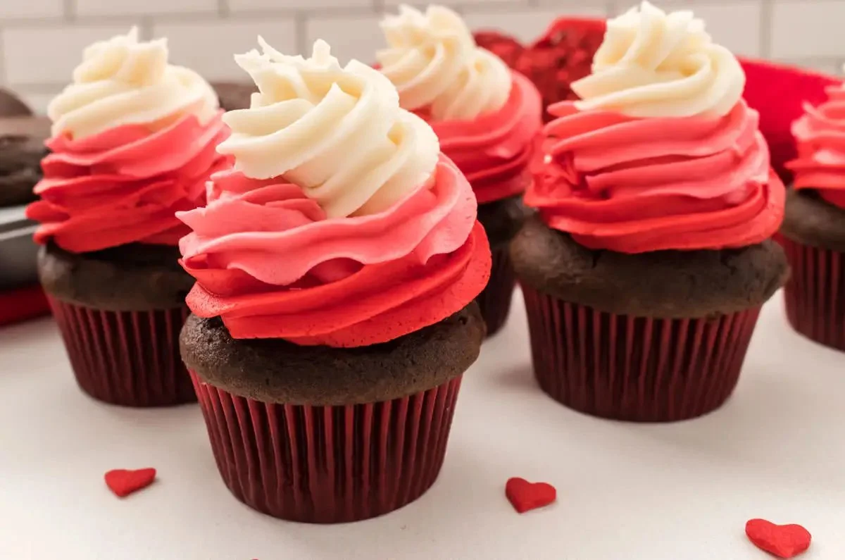 Valentine’s Day Cupcake Delights
