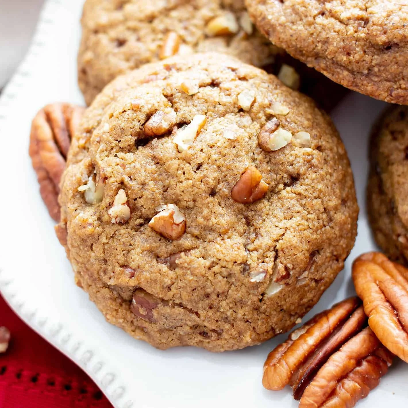 Vegan Cinnamon Pecan Cookies